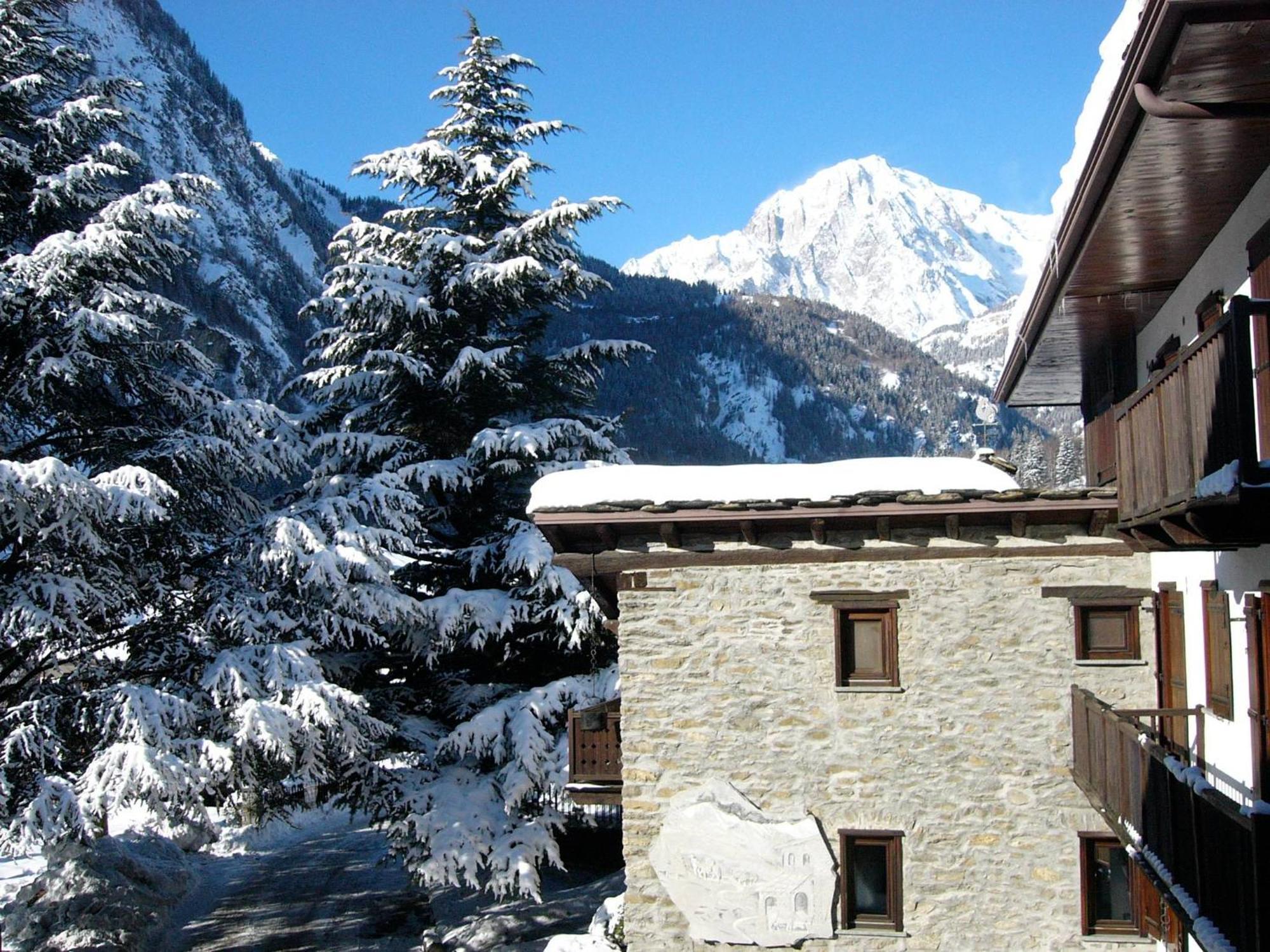 Hameau De Jadis Appartement Pré-Saint-Didier Buitenkant foto