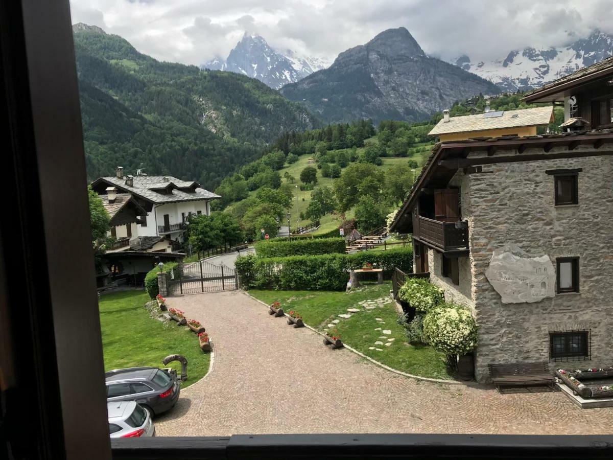 Hameau De Jadis Appartement Pré-Saint-Didier Buitenkant foto